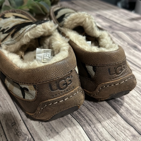 UGG Shoes Ugg Australia Ascot Stout Calf Hair Camo Slippers Poshmark